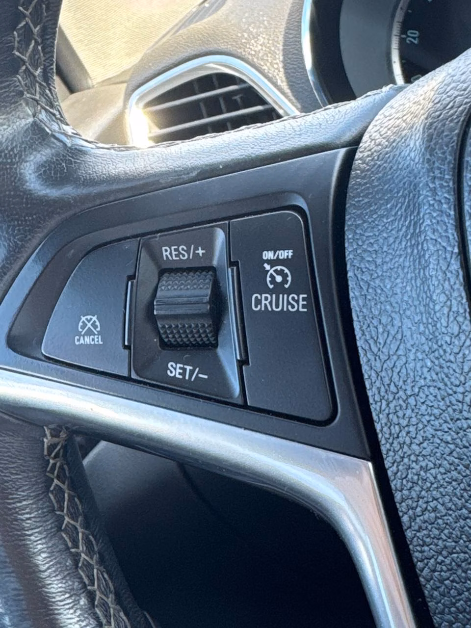 Buick Encore фото 26