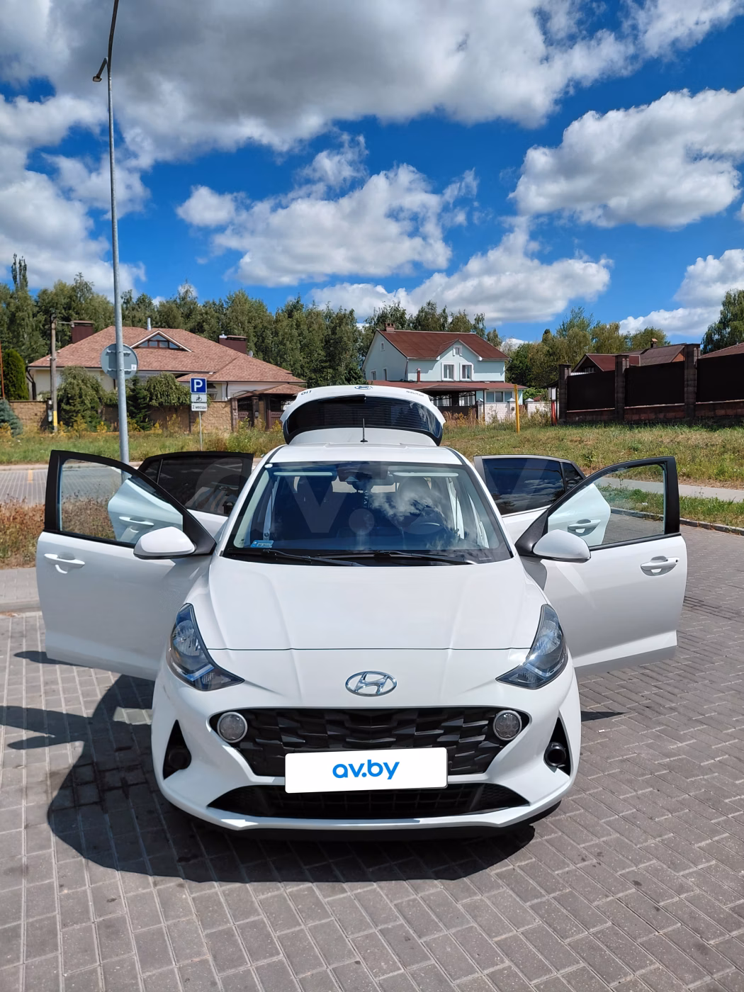Hyundai i10 фото 23