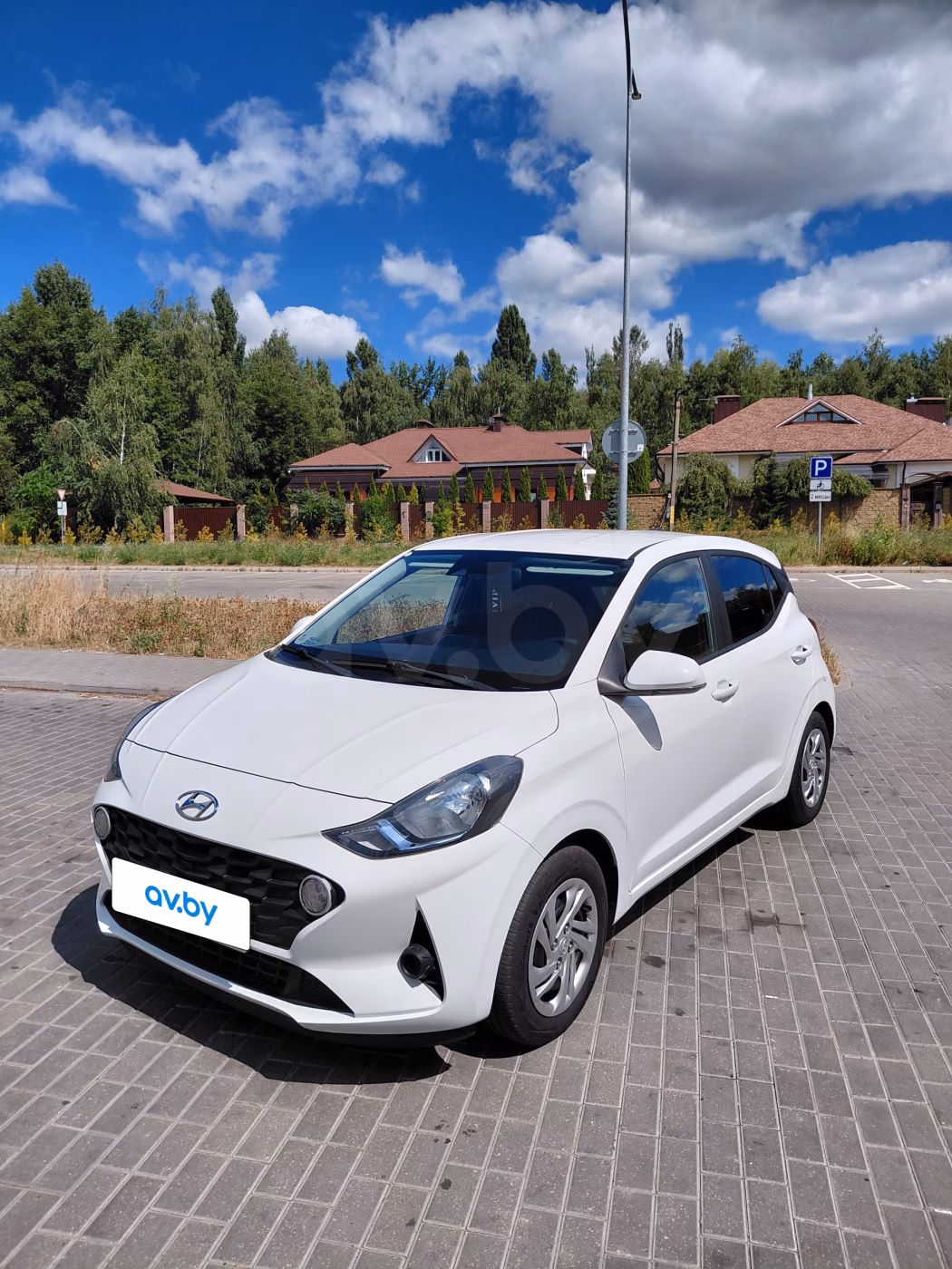 Hyundai i10 фото 11