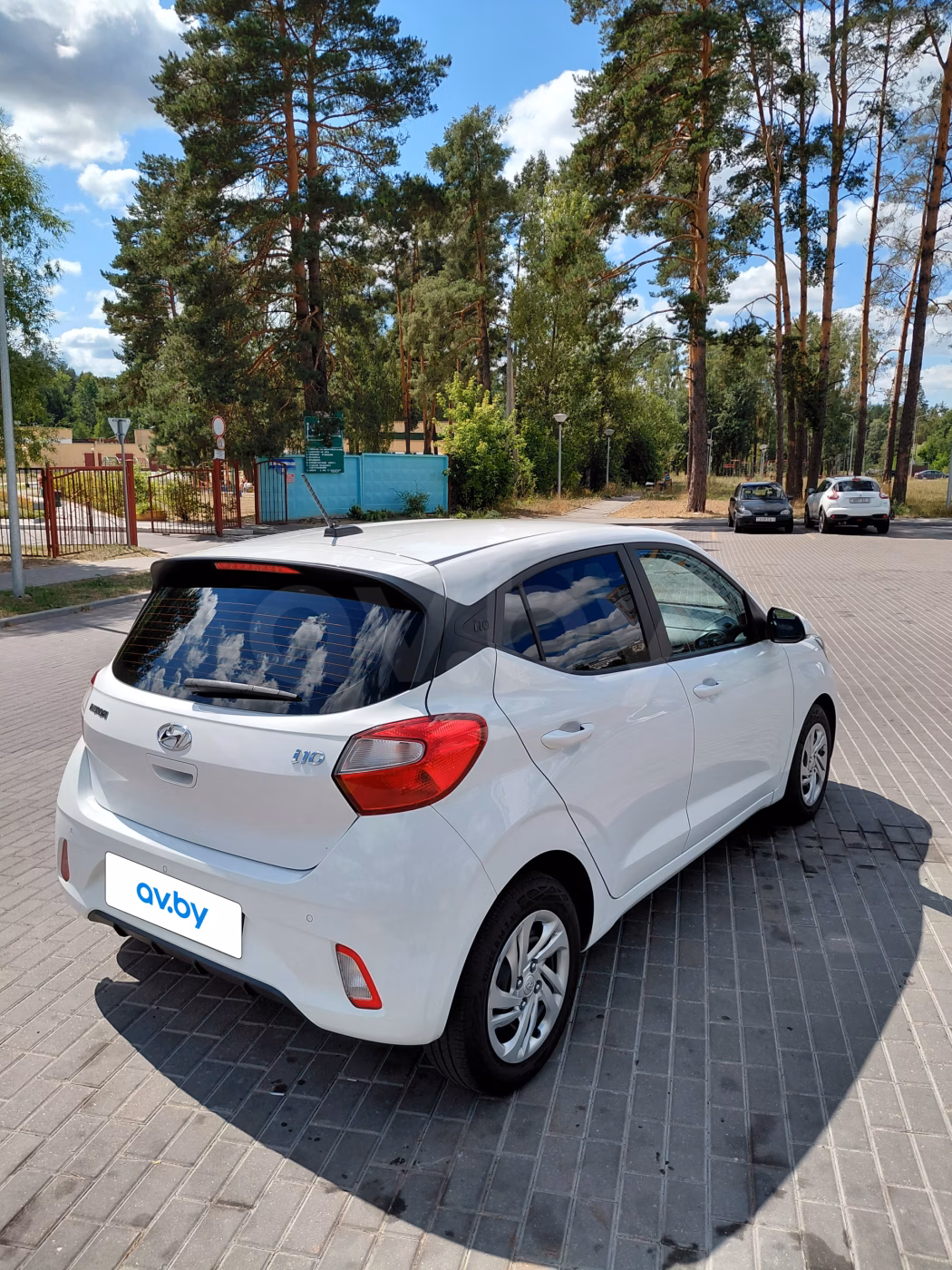 Hyundai i10 фото 15