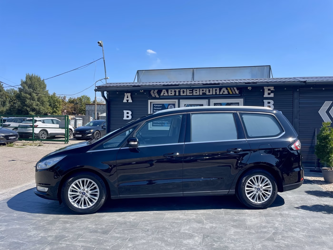 Ford Galaxy фото 7