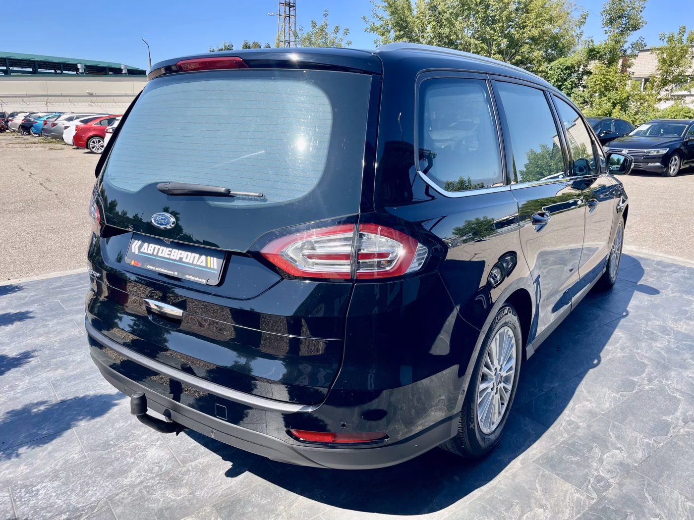 Ford Galaxy фото 6