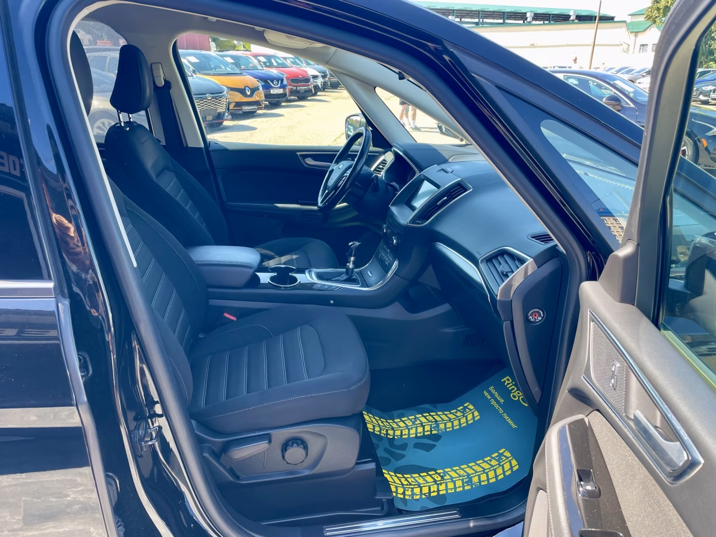 Ford Galaxy фото 24
