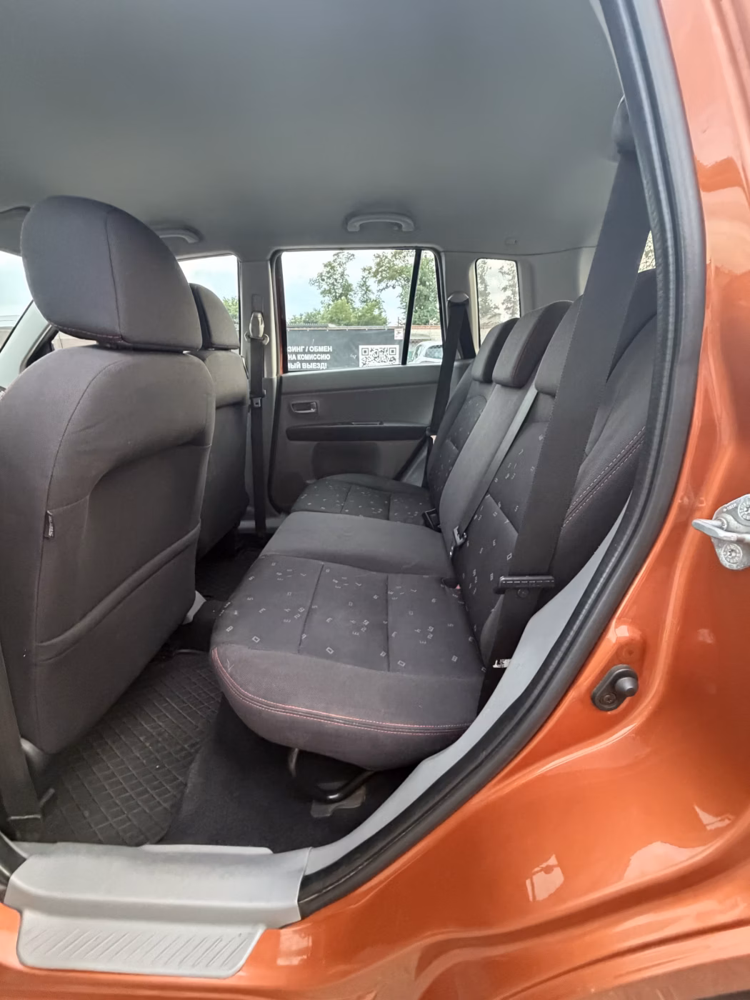 Mazda 2 фото 21