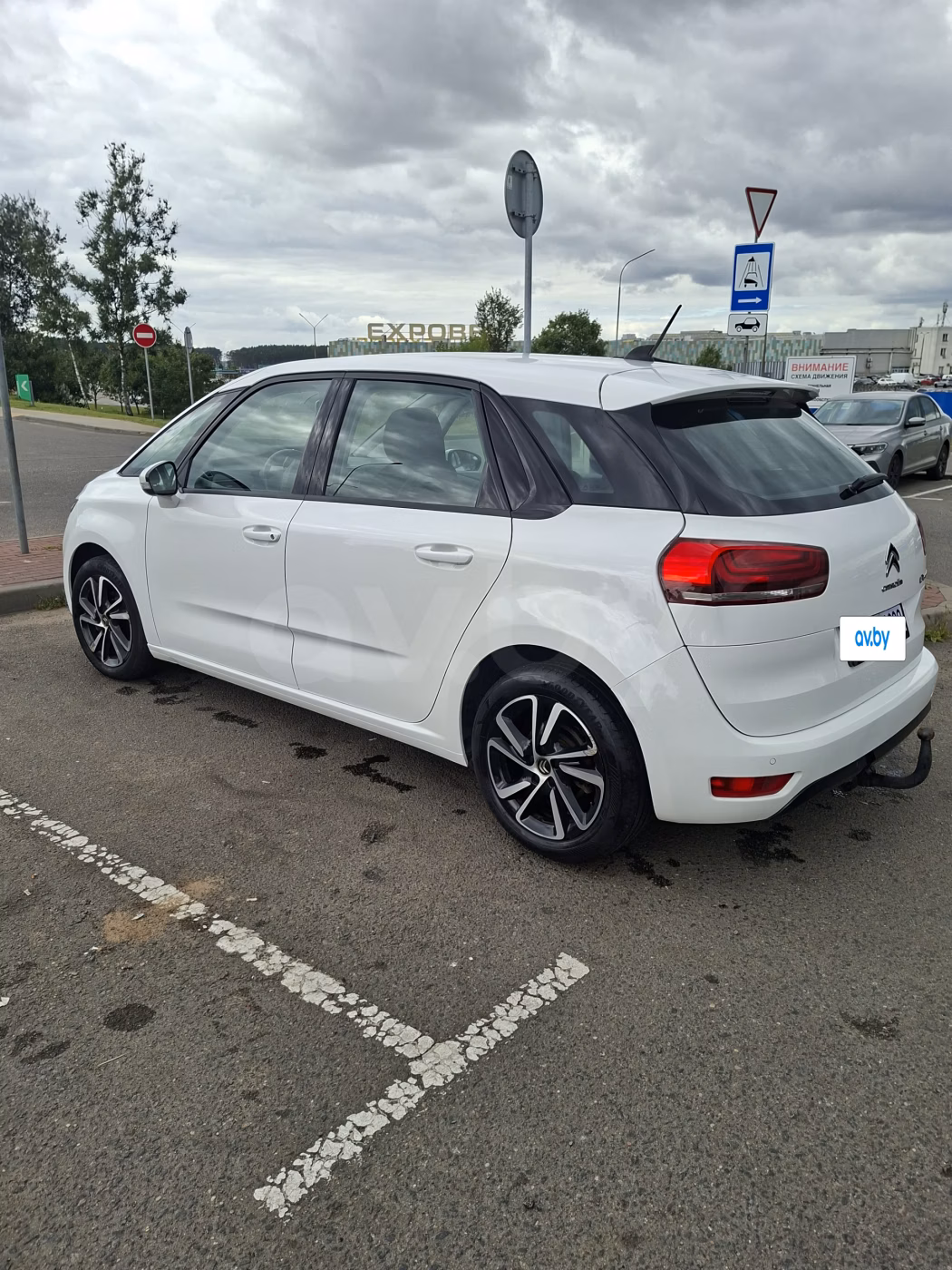 Citroen C4 Spacetourer фото 3