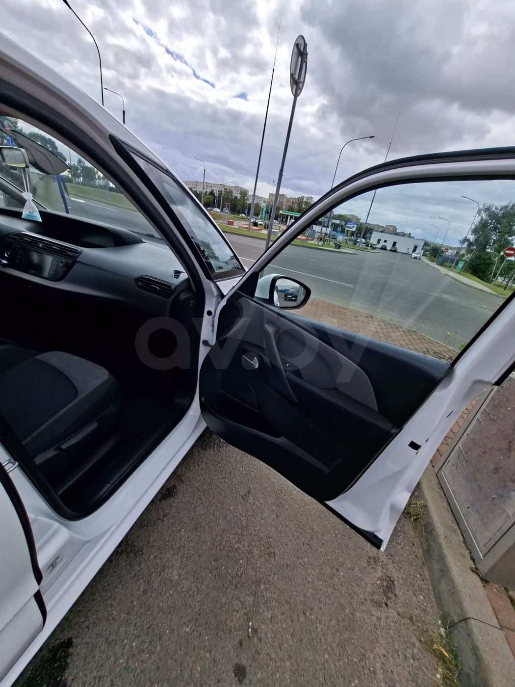 Citroen C4 Spacetourer фото 17