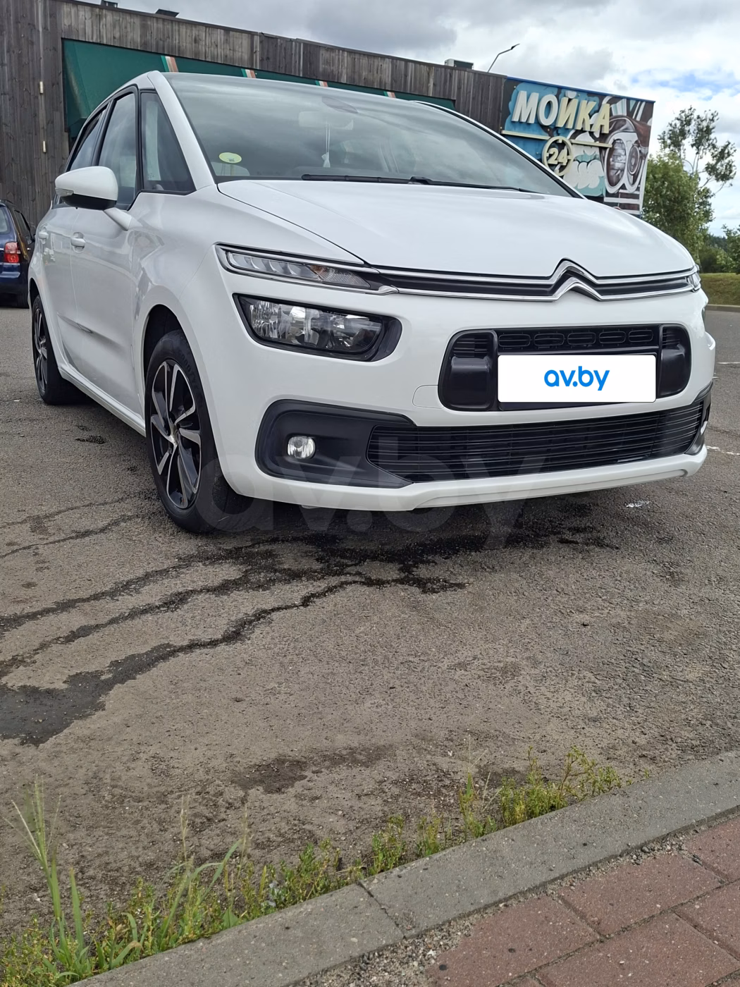 Citroen C4 Spacetourer фото 10