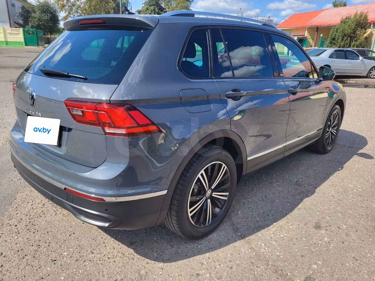 Volkswagen Tiguan фото 4