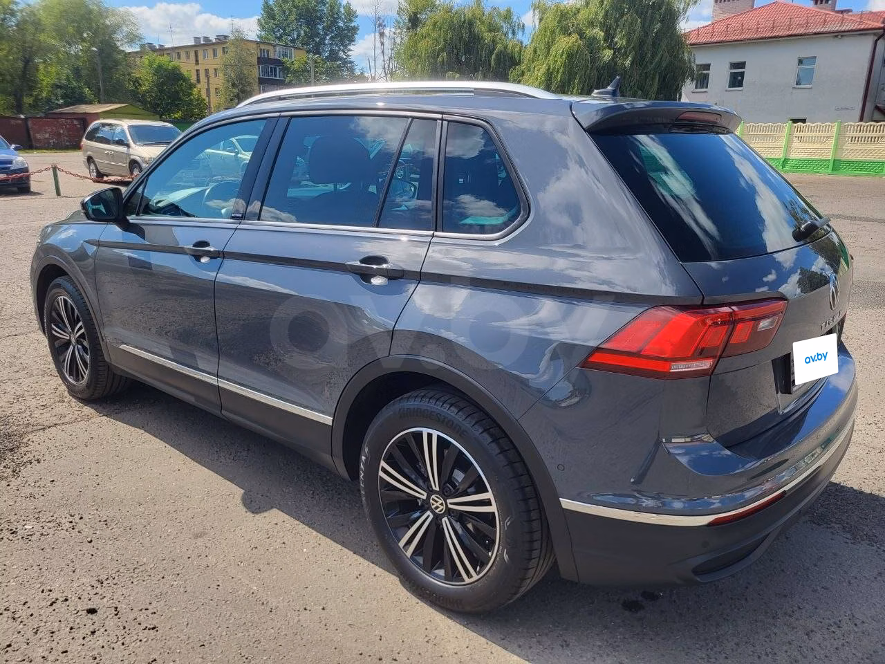 Volkswagen Tiguan фото 2