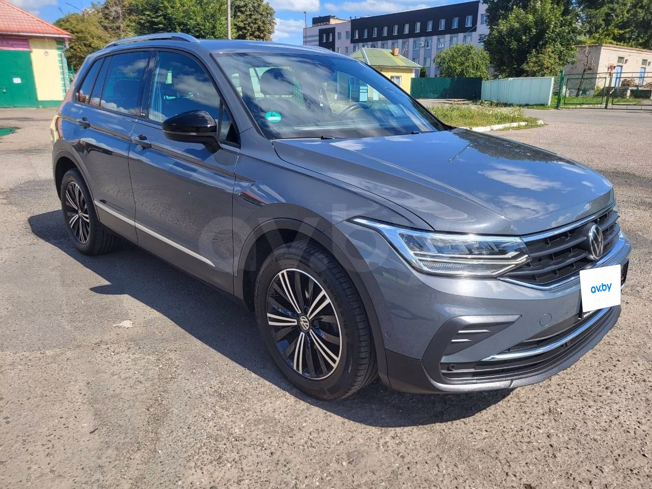 Volkswagen Tiguan фото 3