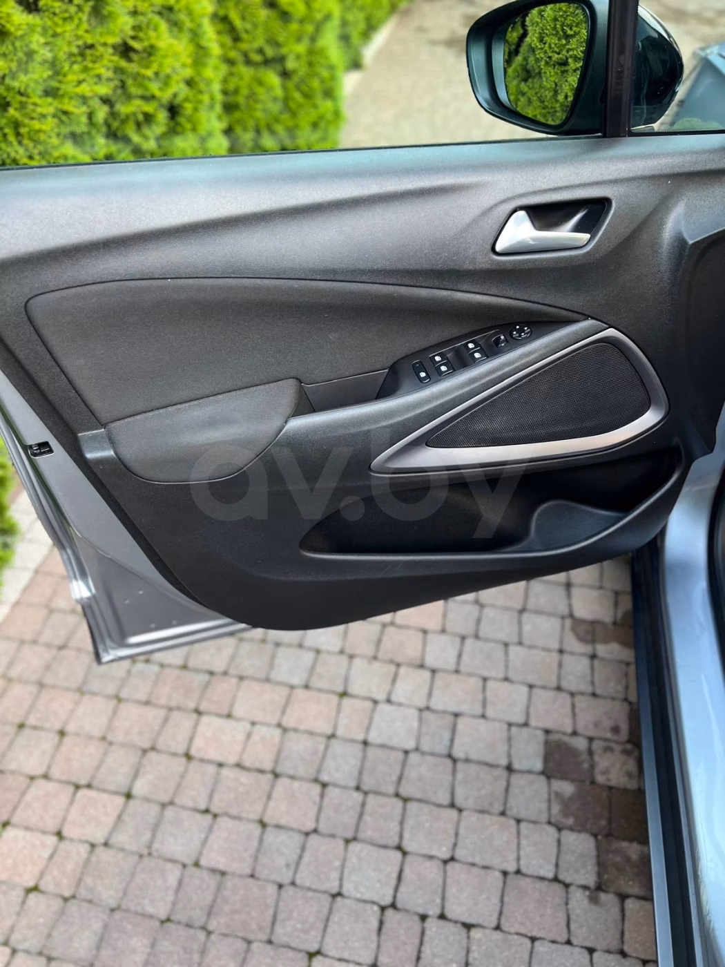 Opel Crossland X фото 10