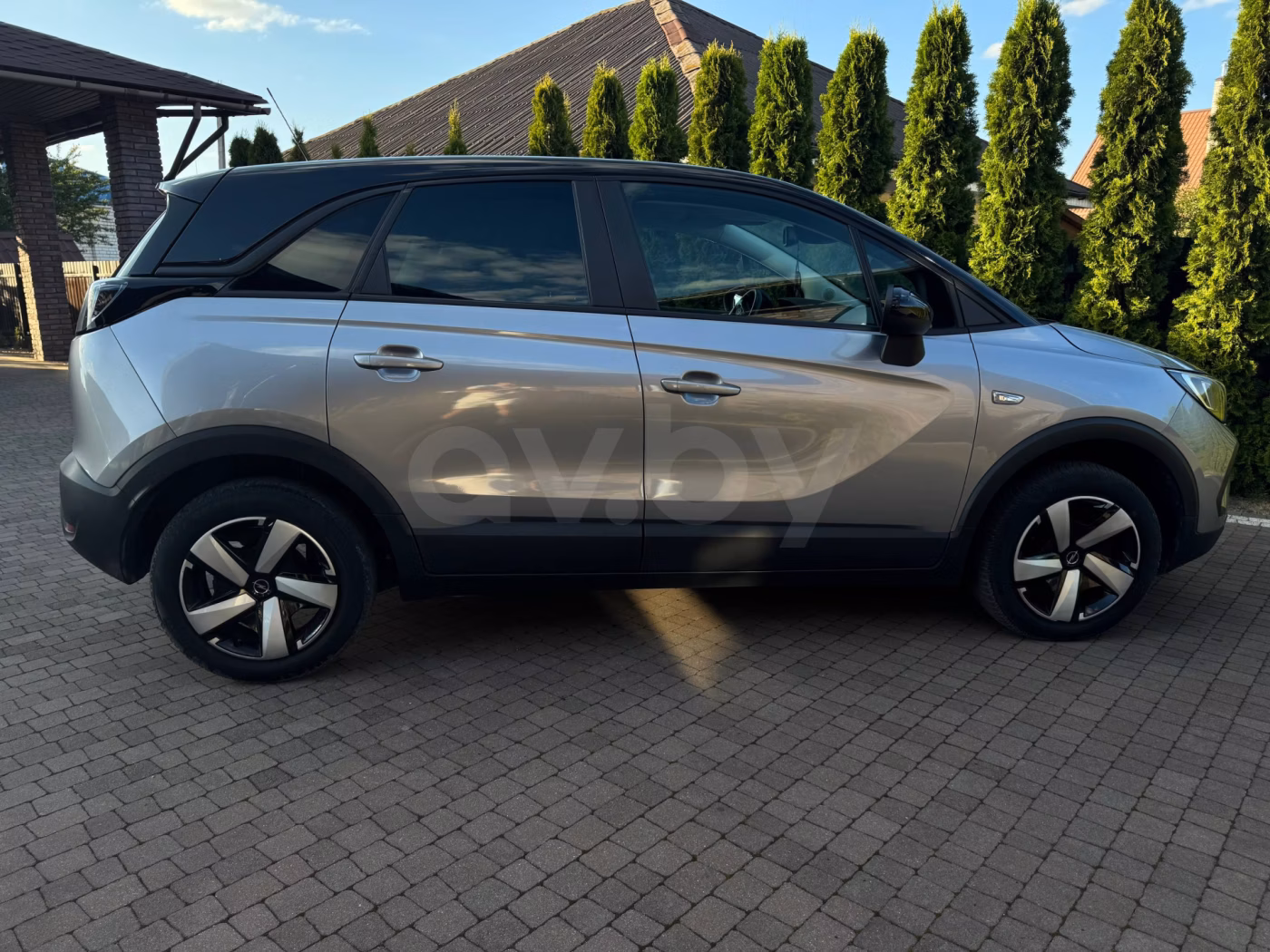 Opel Crossland X фото 3