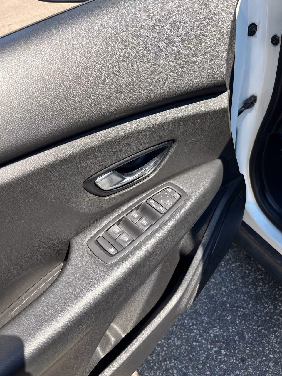 Renault Grand Scenic фото 8