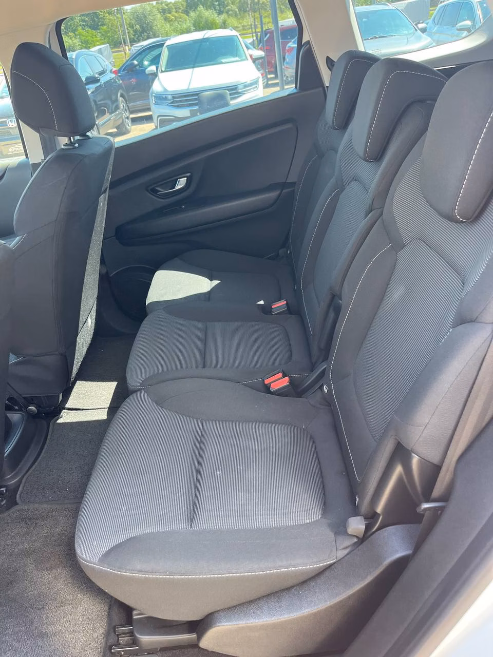 Renault Grand Scenic фото 13