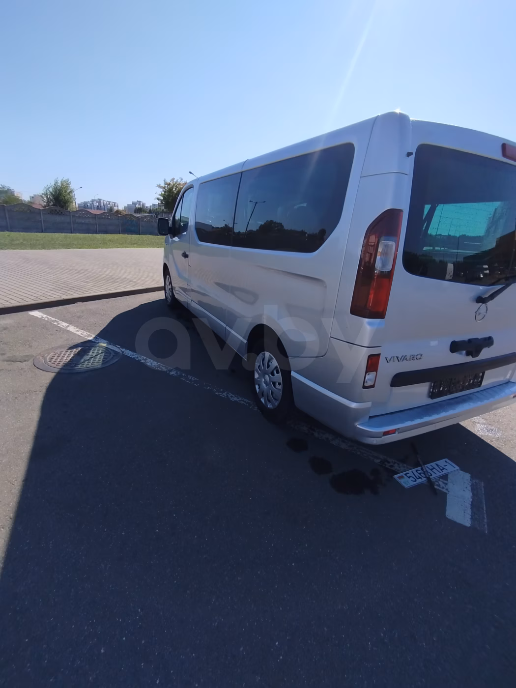 Opel Vivaro фото 17