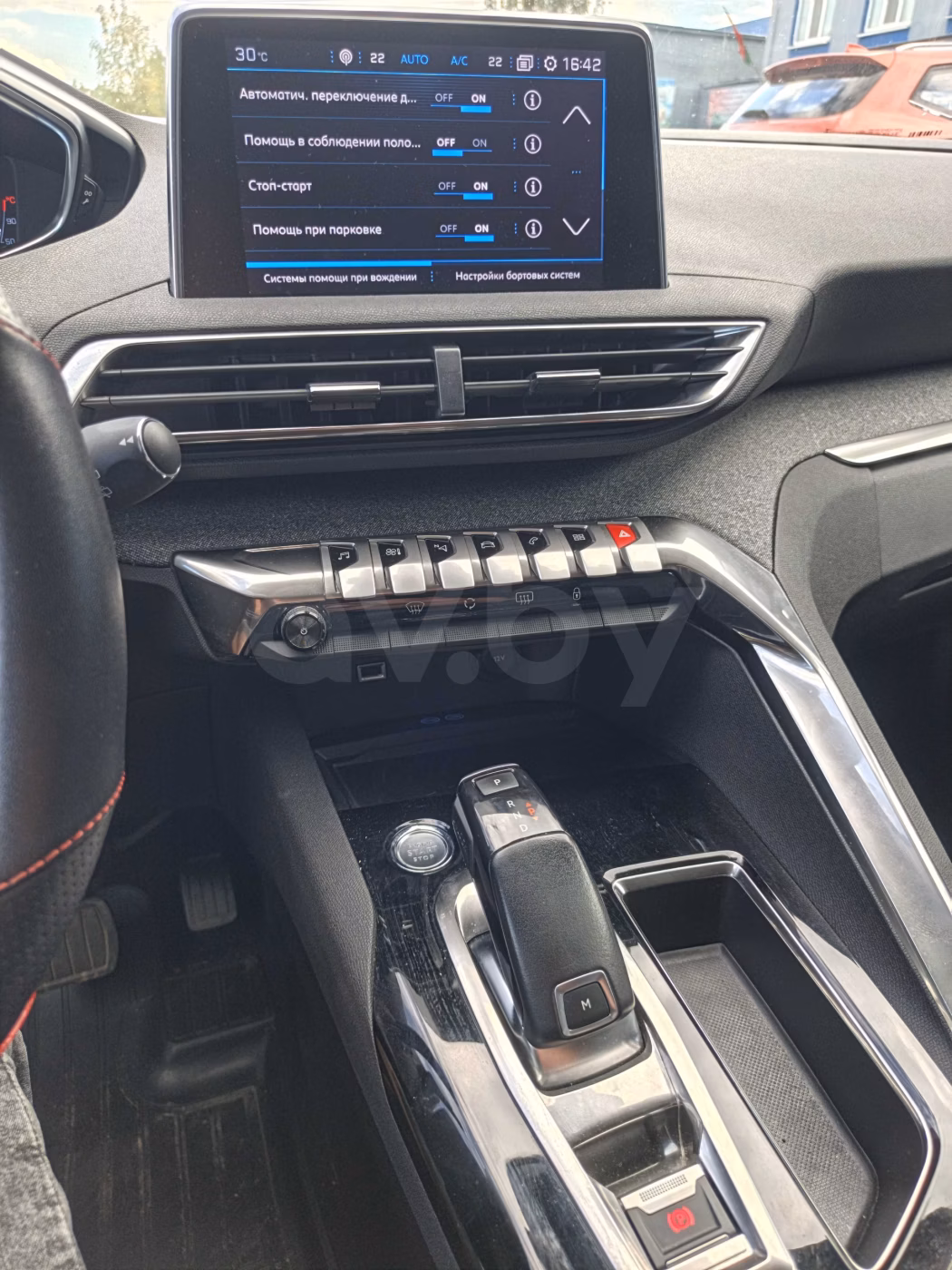 Peugeot 3008 фото 11