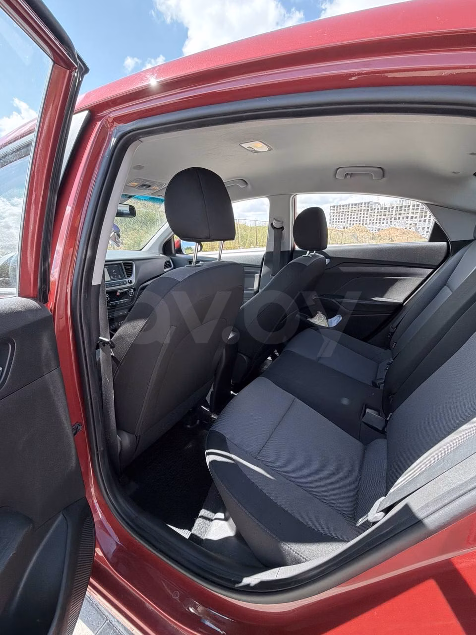 Hyundai Accent фото 12