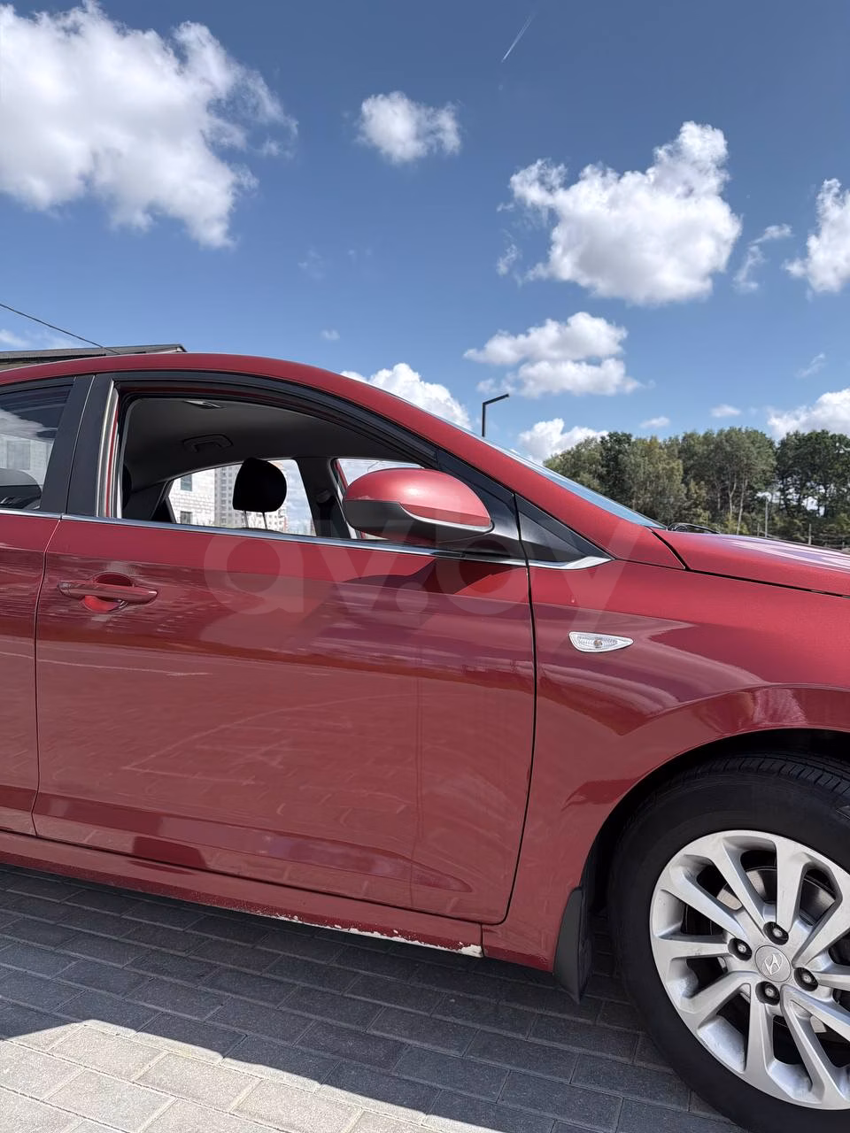Hyundai Accent фото 8