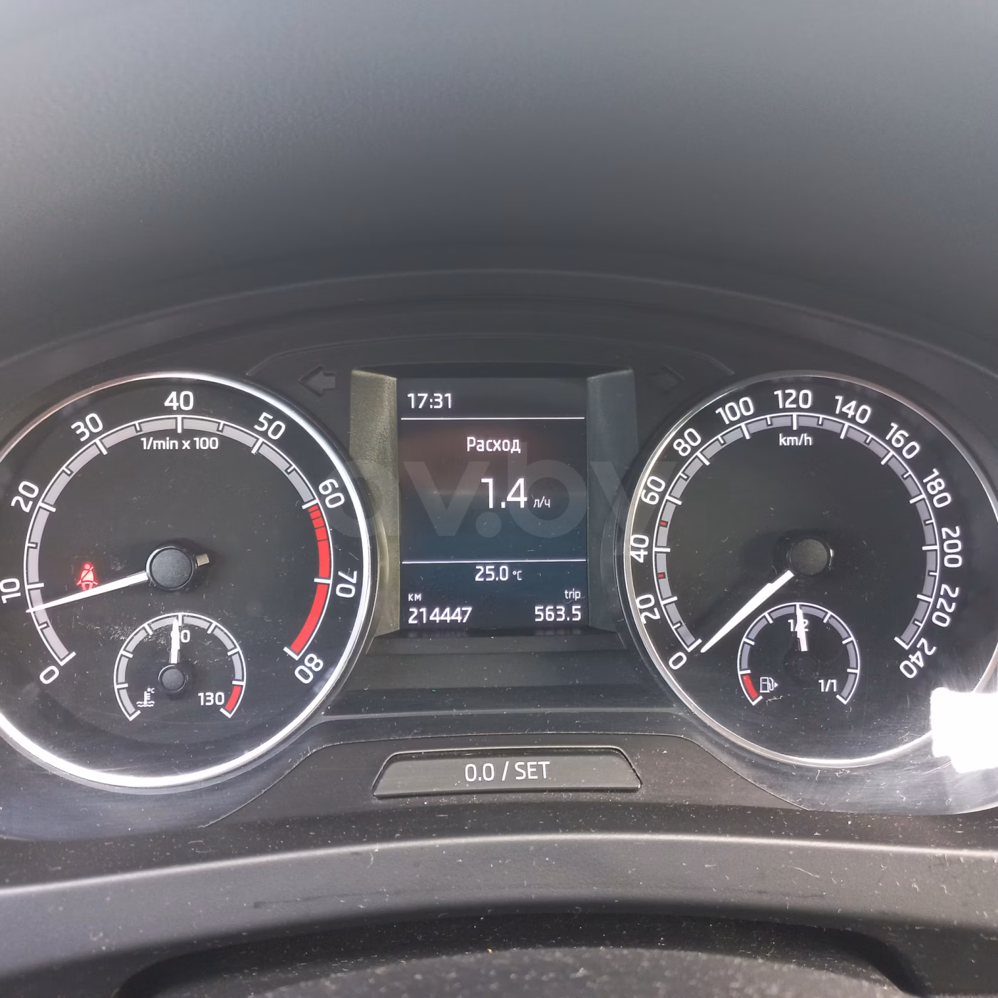 Skoda Rapid фото 9
