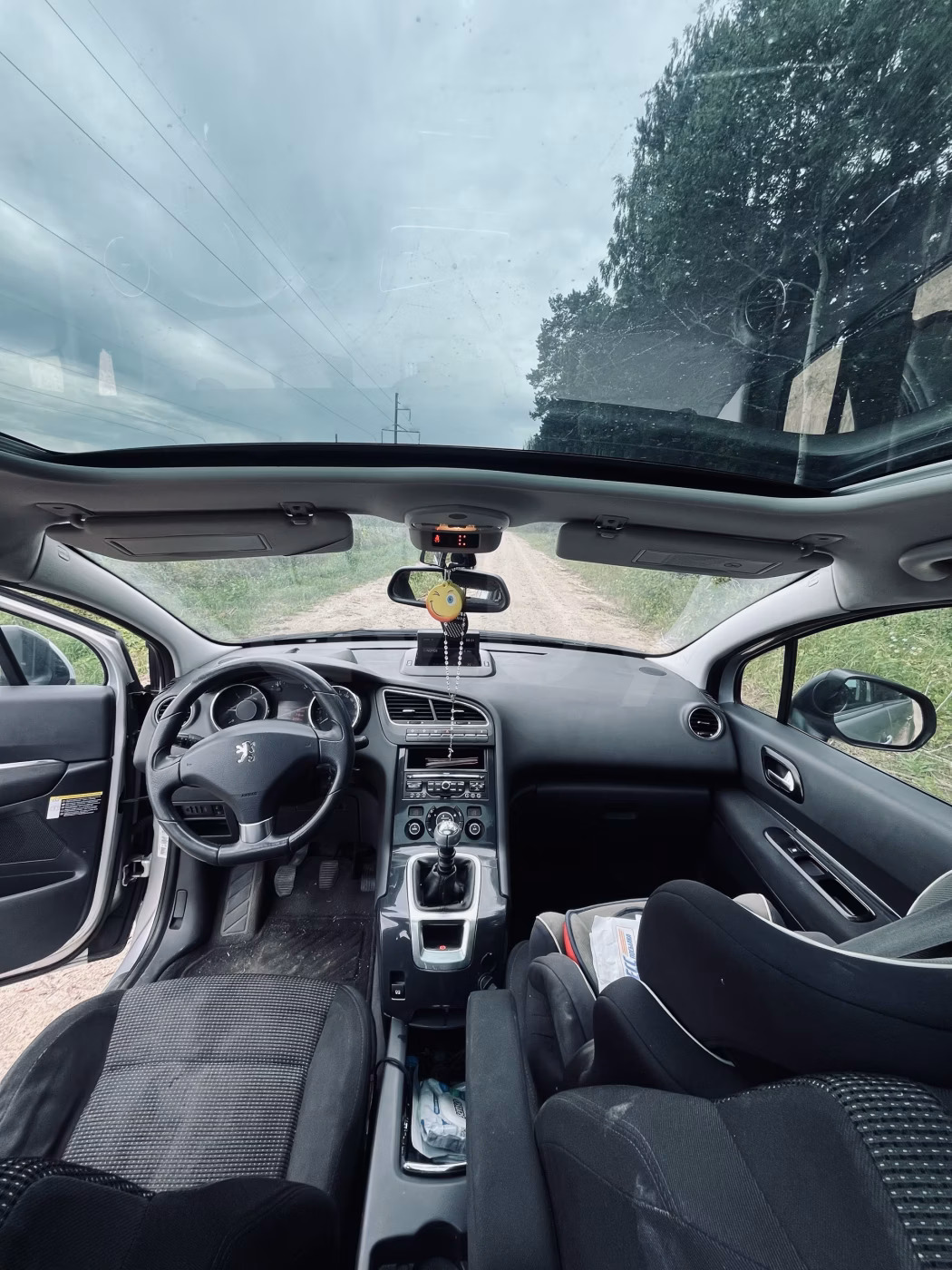 Peugeot 5008 фото 12