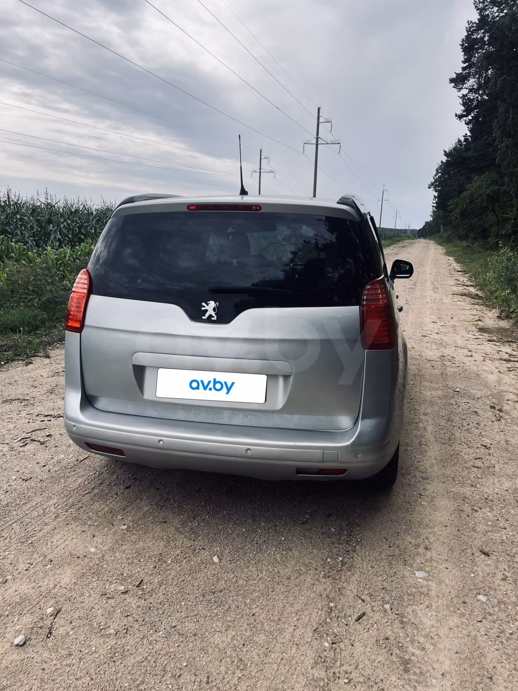 Peugeot 5008 фото 2