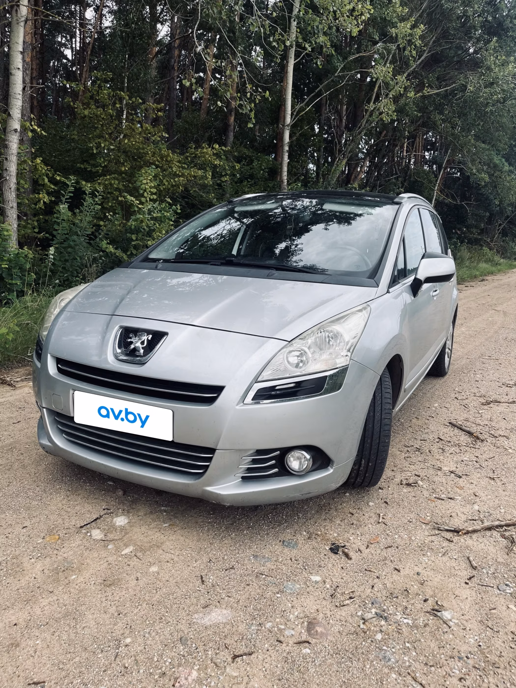 Peugeot 5008 фото 3