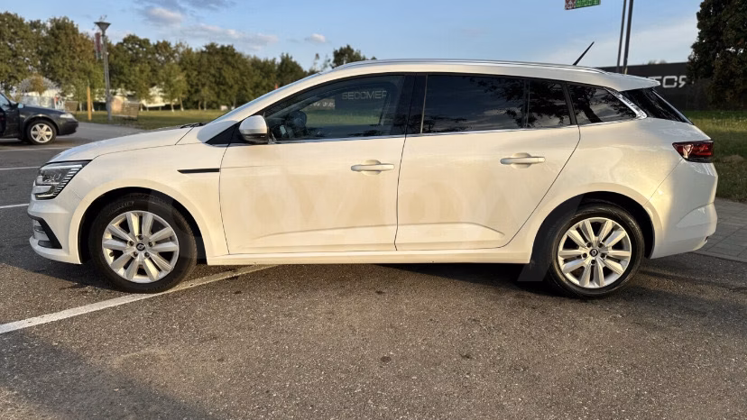 Renault Megane фото 8