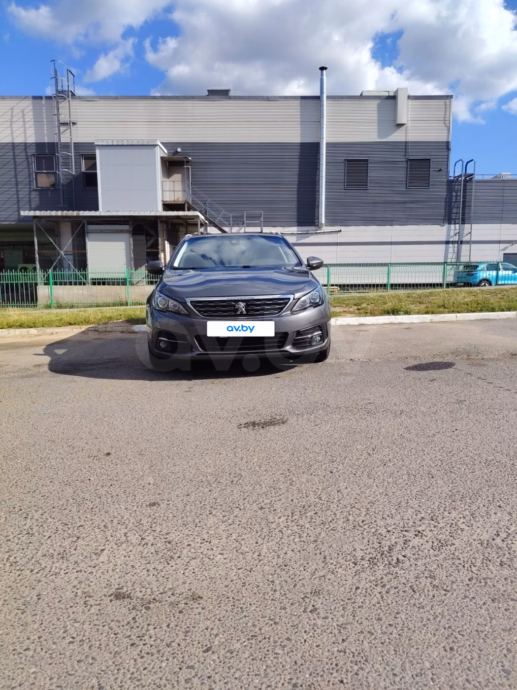 Peugeot 308 фото 2