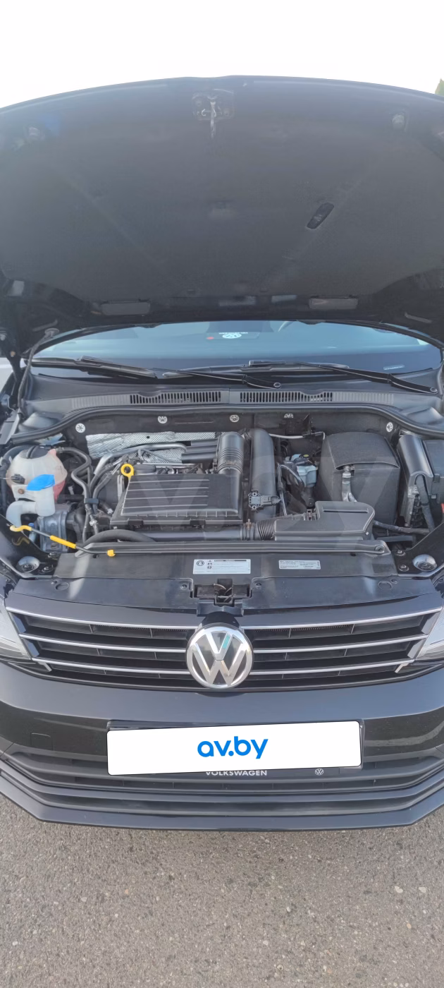 Volkswagen Jetta фото 10
