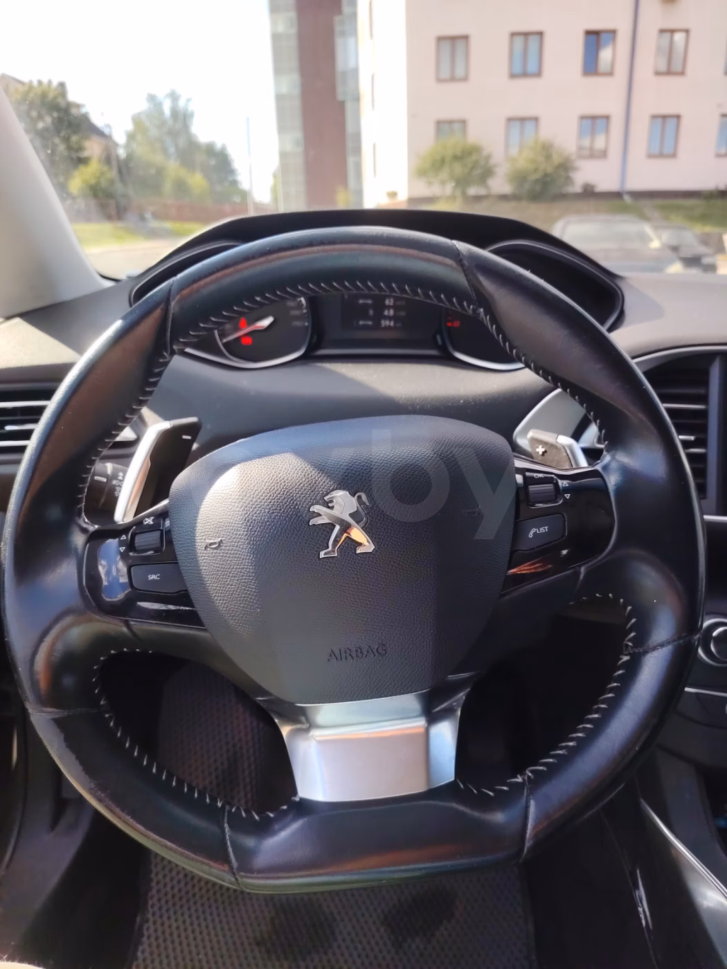 Peugeot 308 фото 15