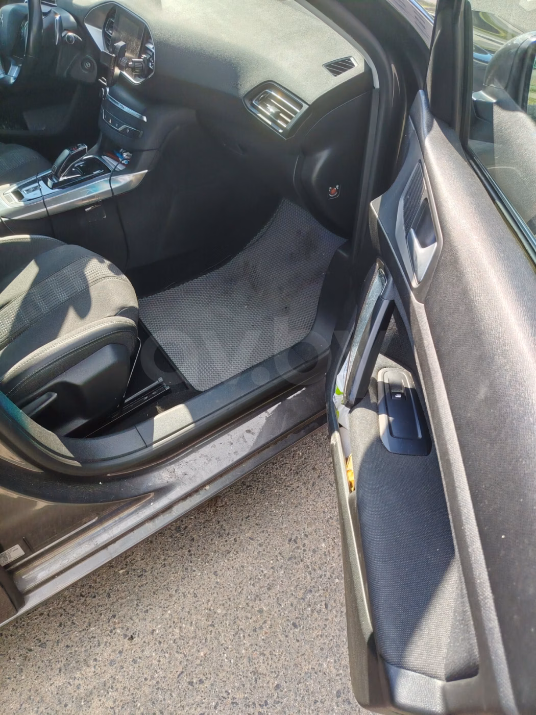 Peugeot 308 фото 18