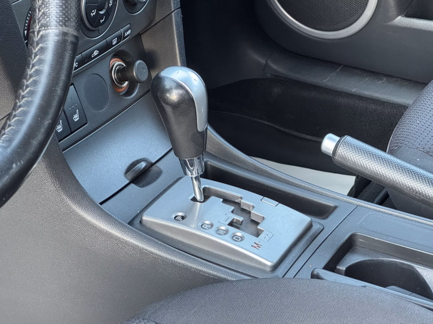 Mazda 3 фото 18