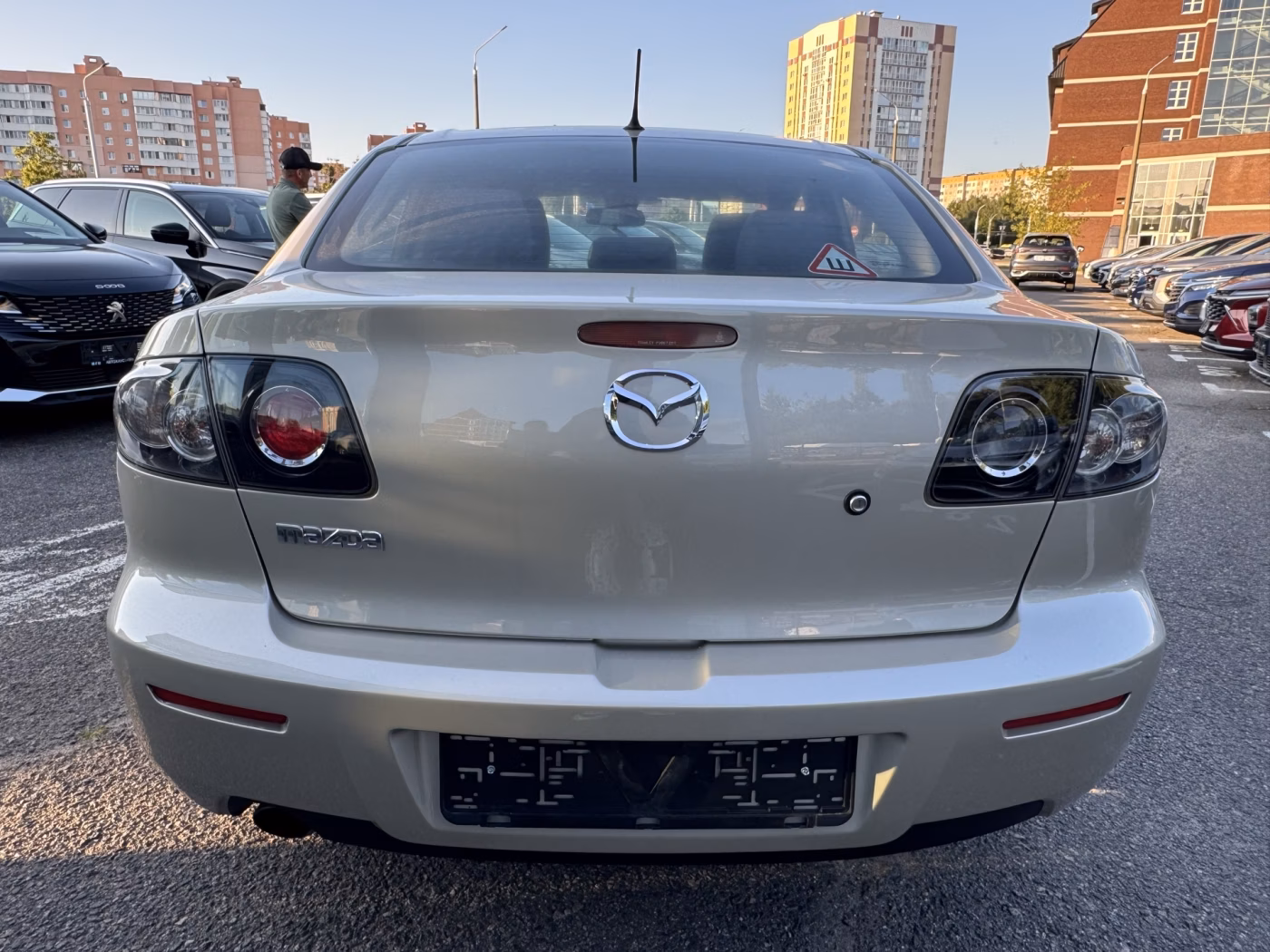 Mazda 3 фото 7