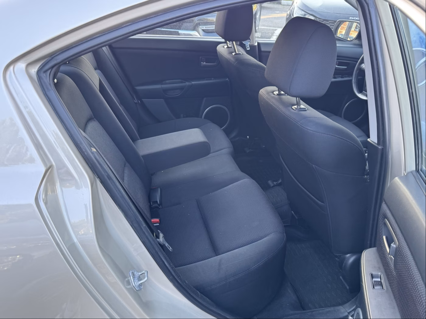 Mazda 3 фото 22
