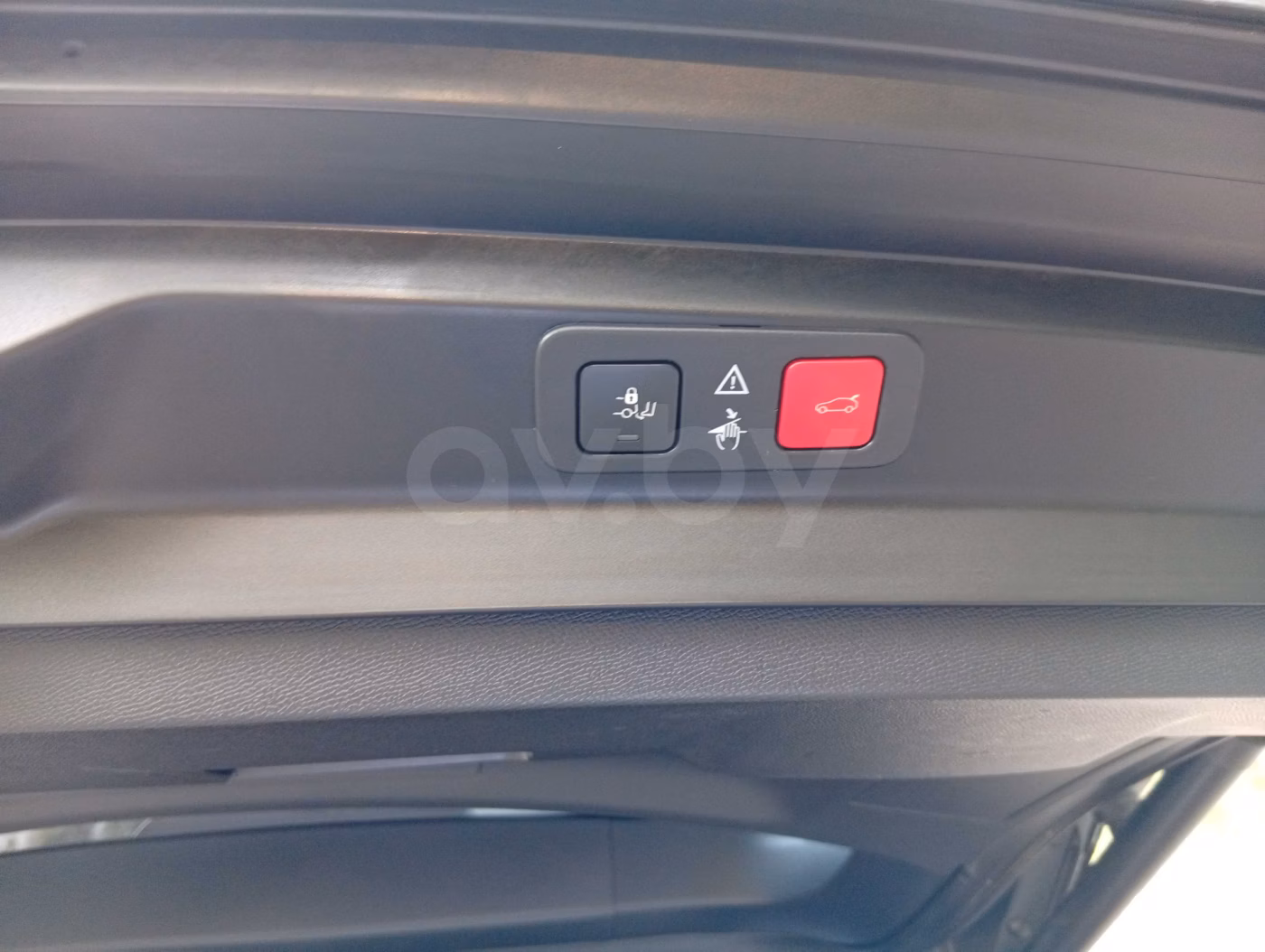 Peugeot 5008 фото 12