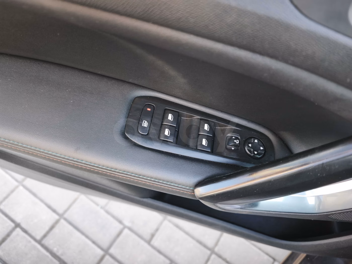 Peugeot 308 фото 12