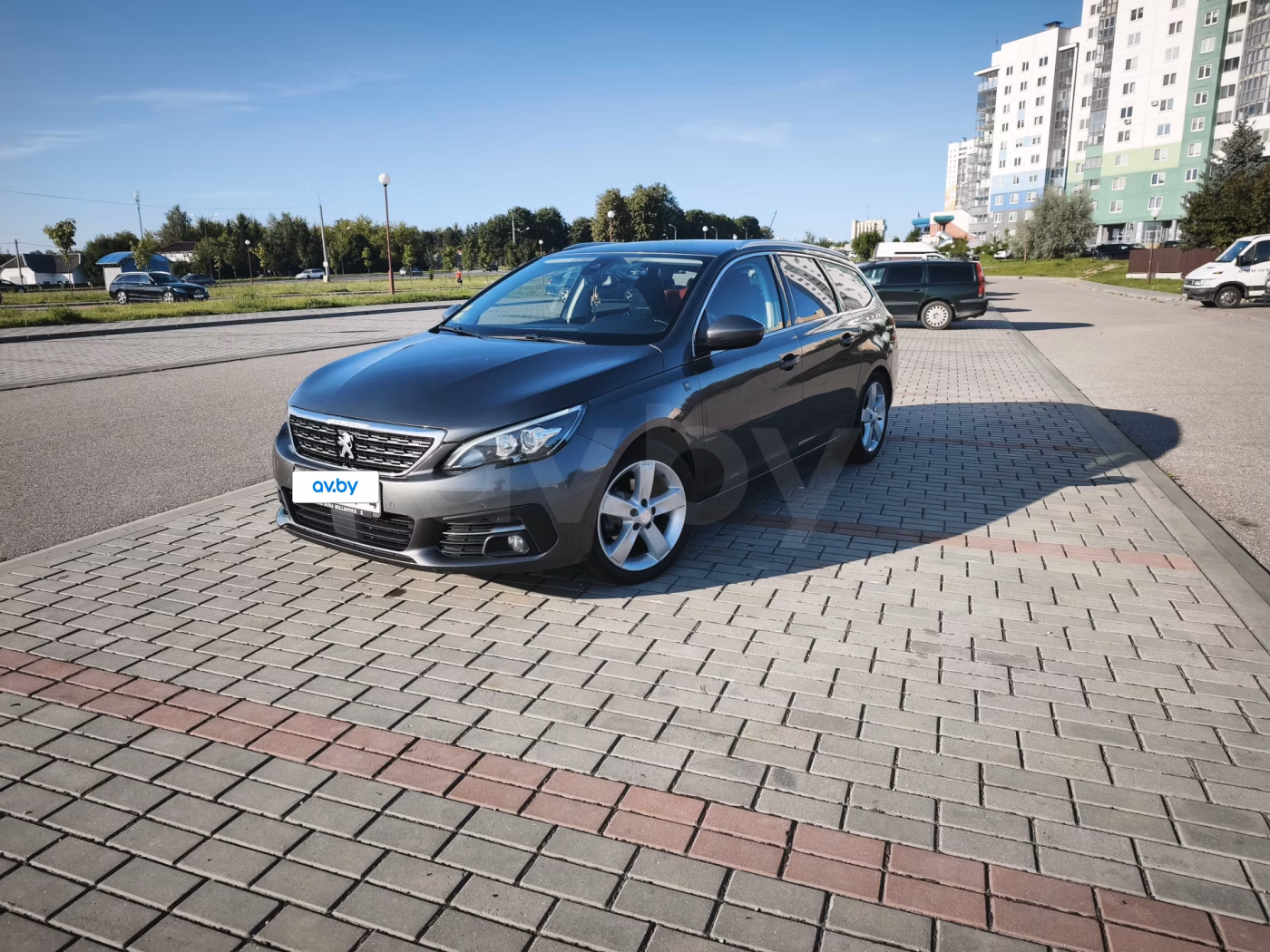 Peugeot 308 фото 3