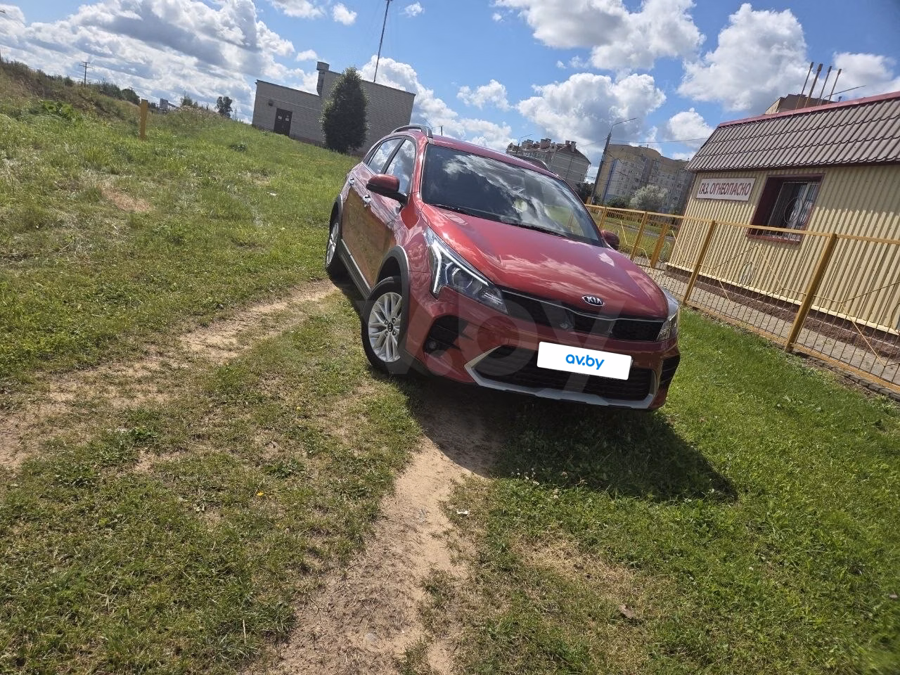 Kia Rio X (X-Line) фото 3