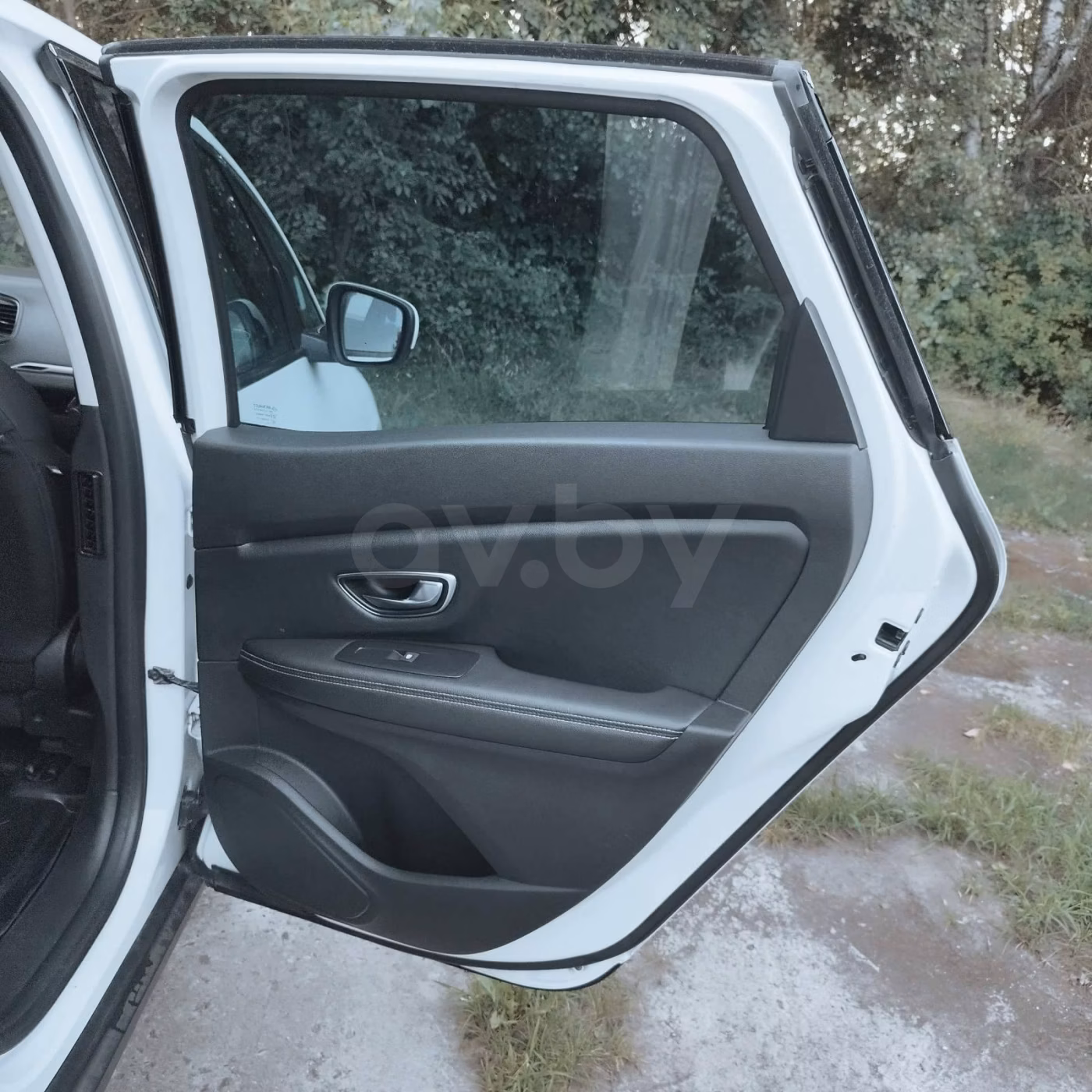 Renault Scenic фото 14
