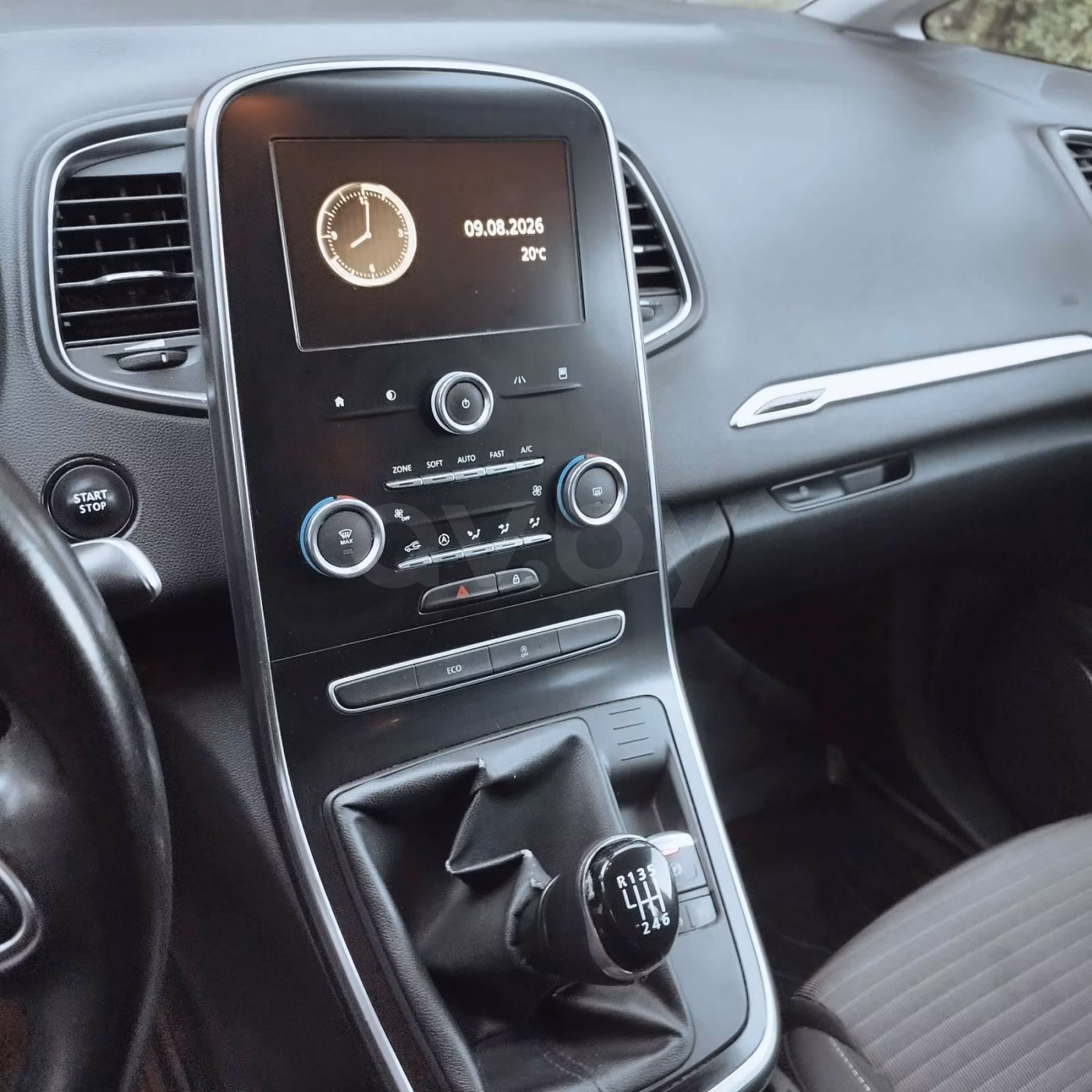 Renault Scenic фото 17