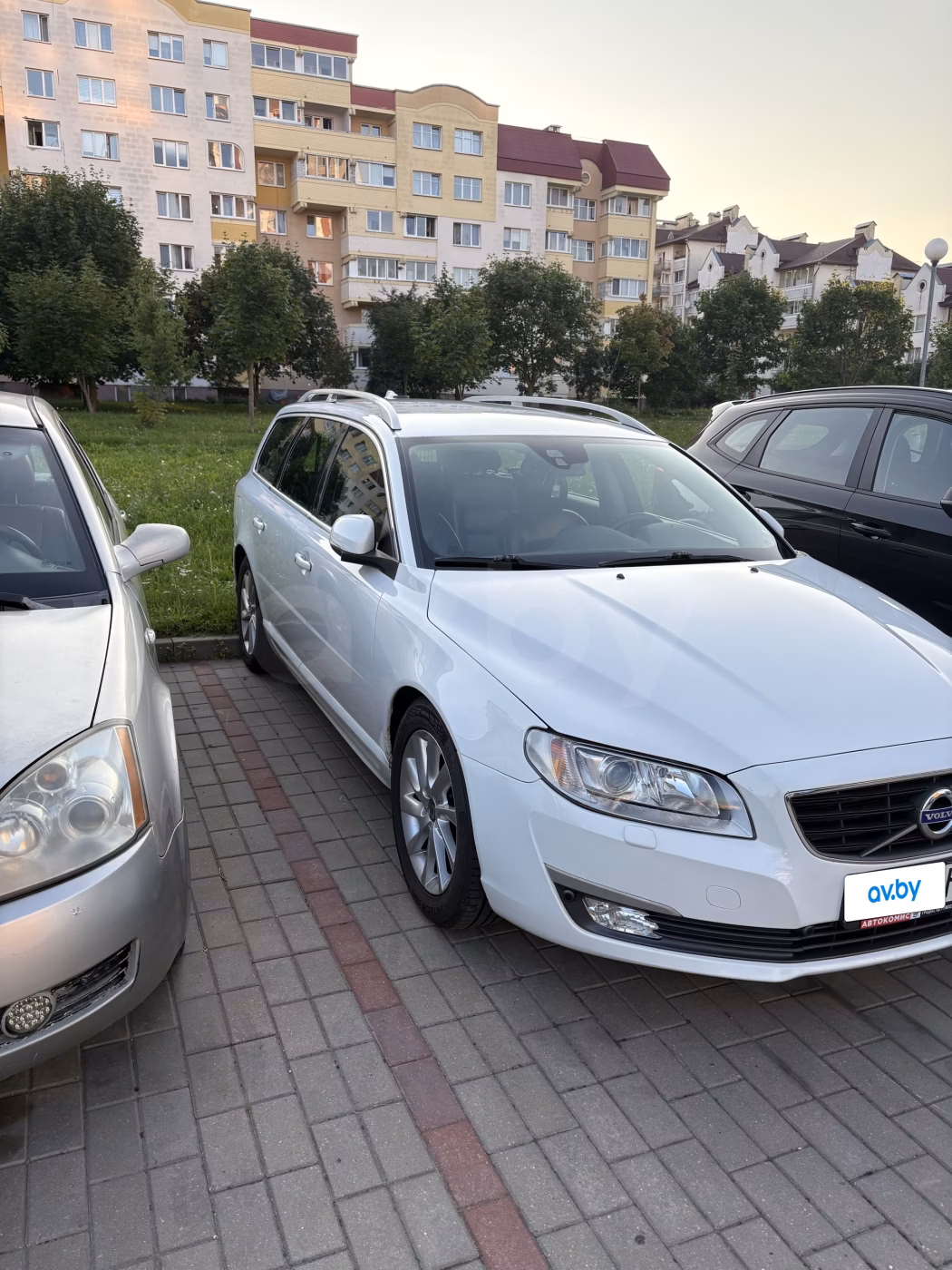 Volvo V70 фото 3
