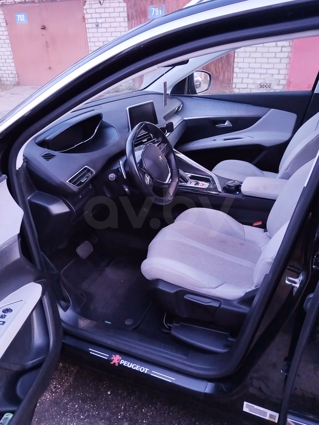 Peugeot 5008 фото 9