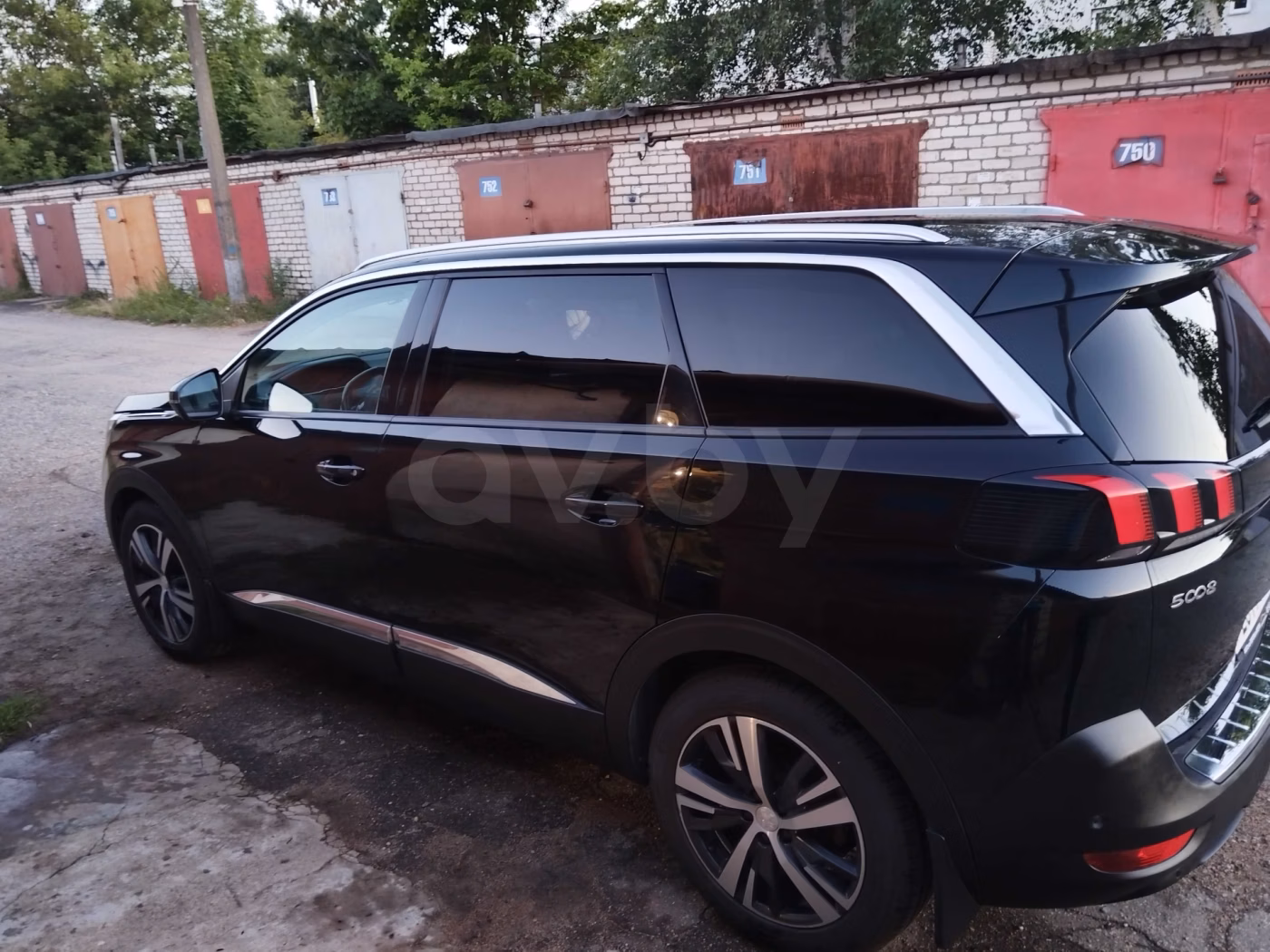Peugeot 5008 фото 6
