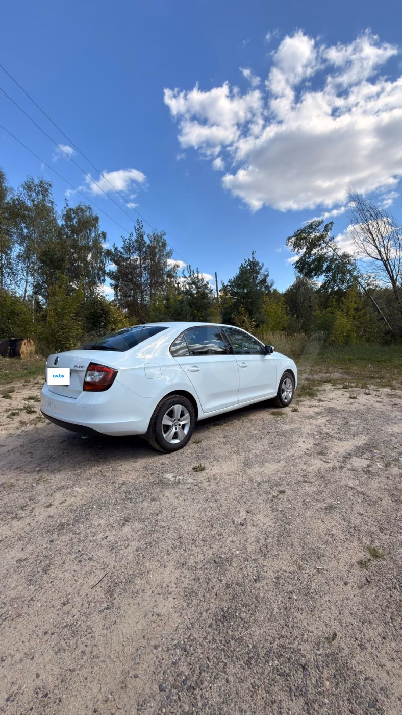 Skoda Rapid фото 3