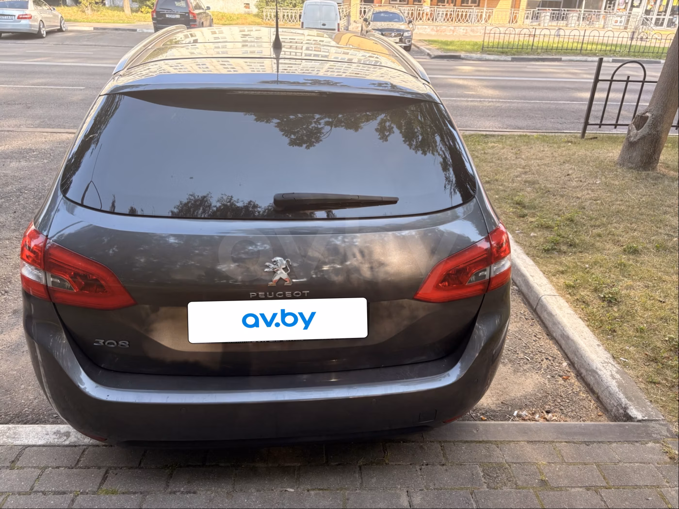 Peugeot 308 фото 5