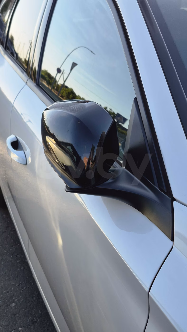 Peugeot 308 фото 12