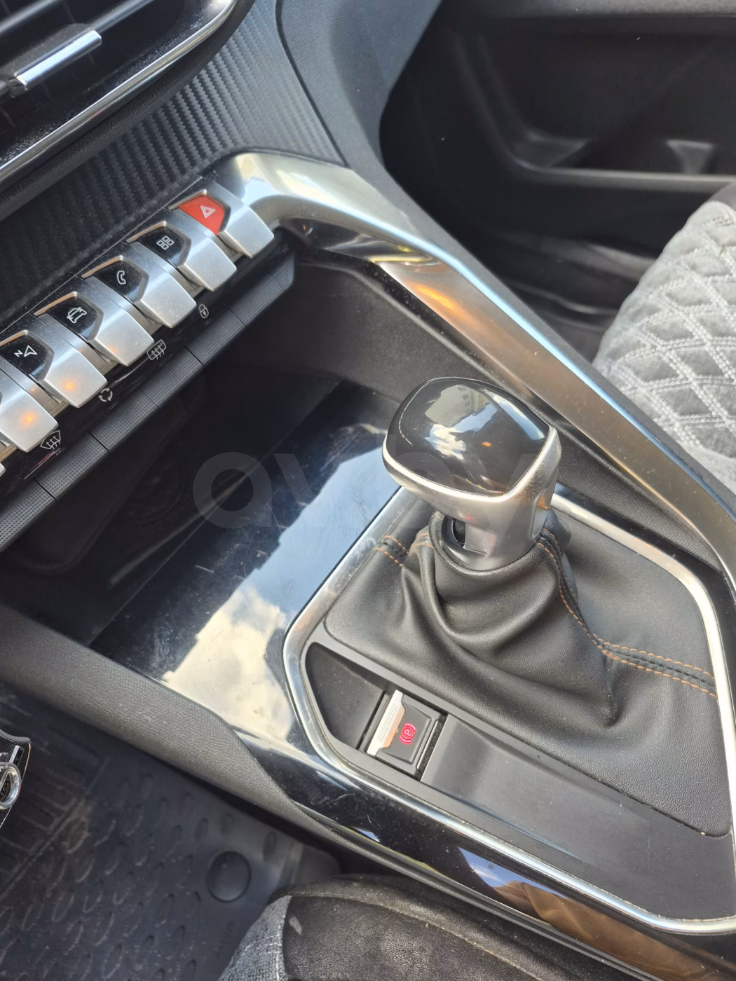 Peugeot 3008 фото 12