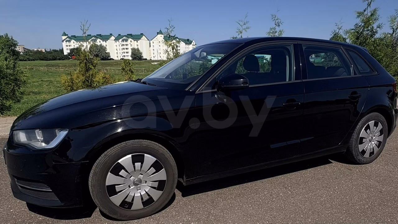 Audi A3 фото 2
