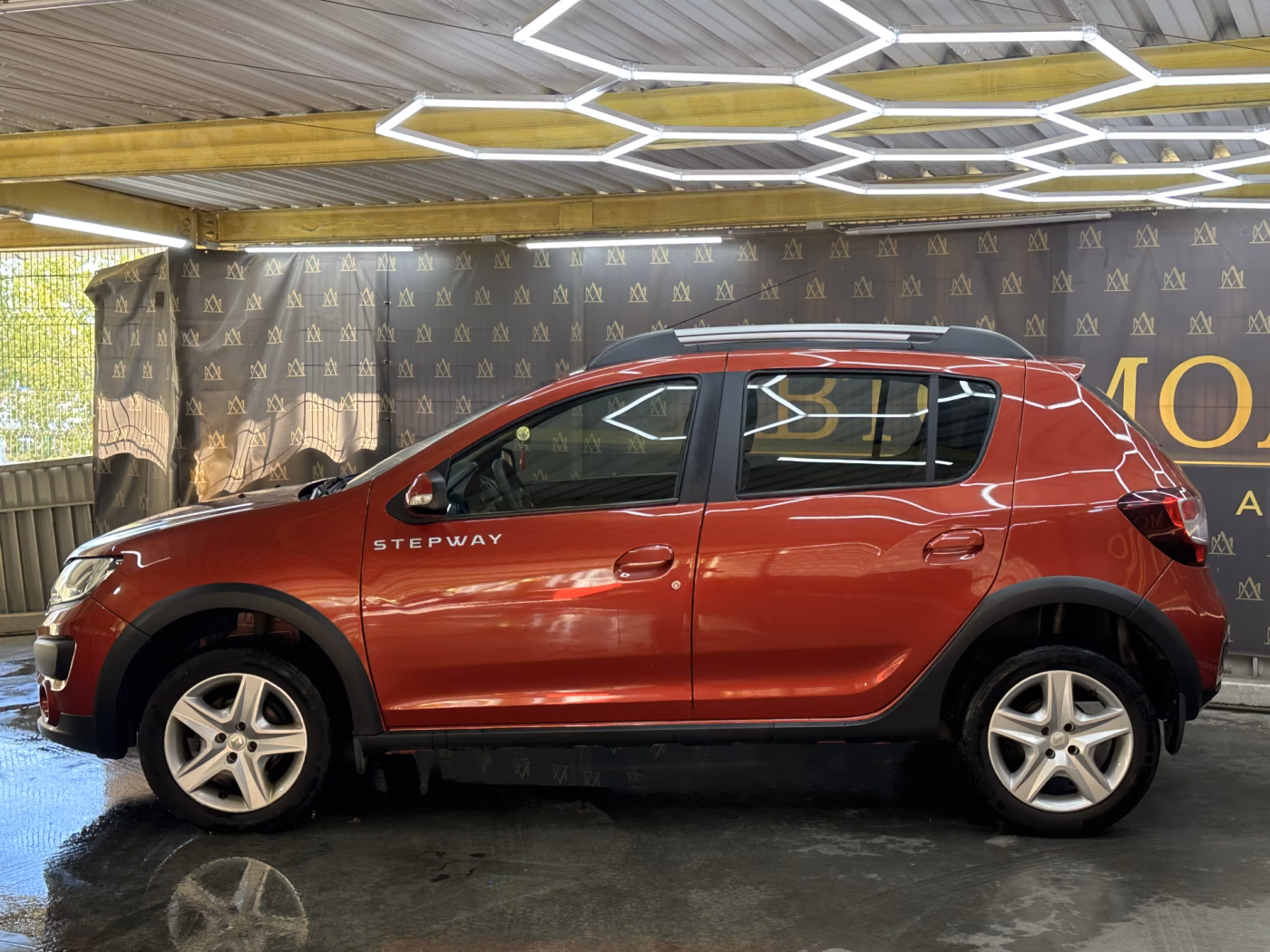 Renault Sandero Stepway фото 5