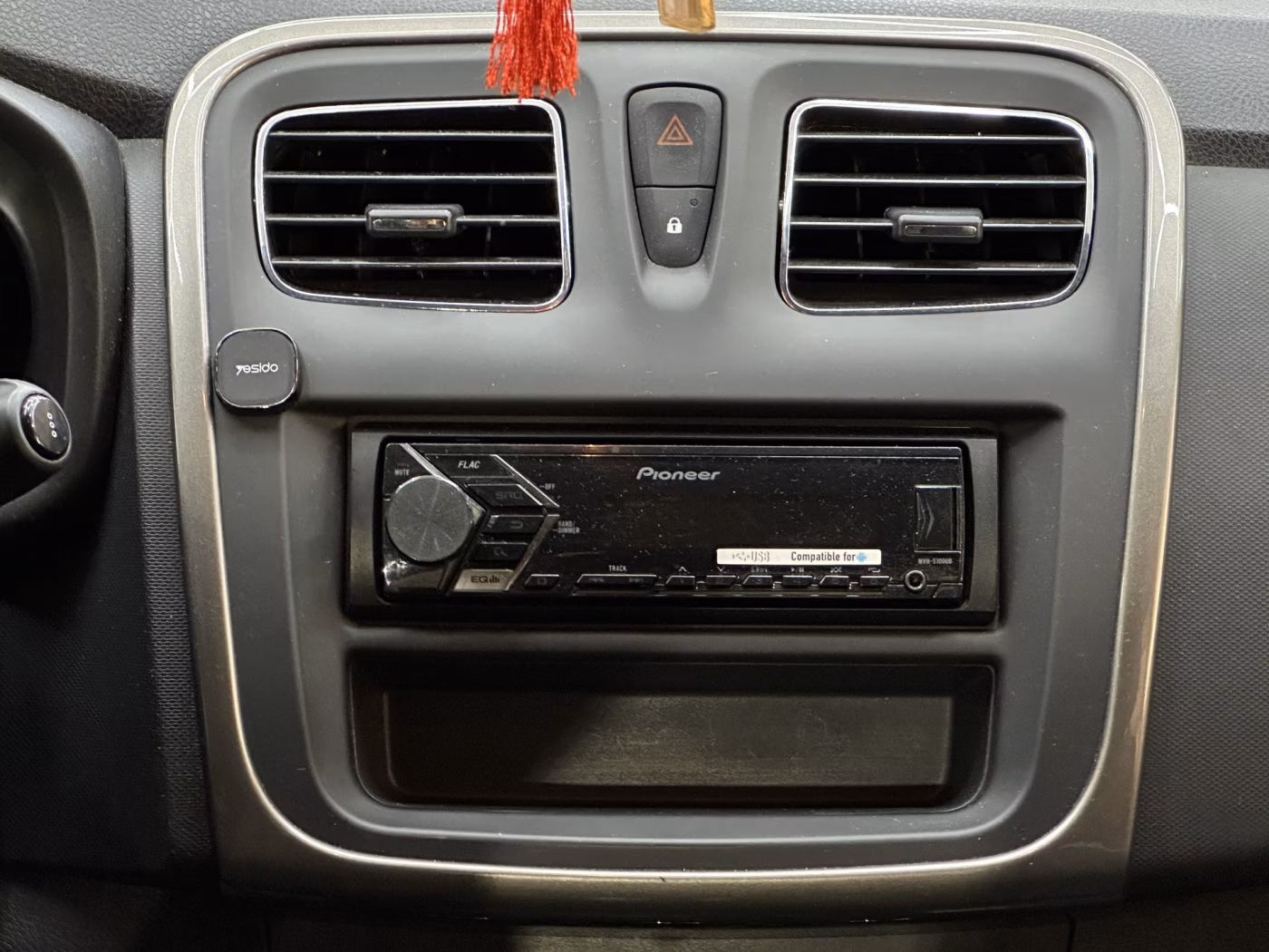 Renault Sandero Stepway фото 14